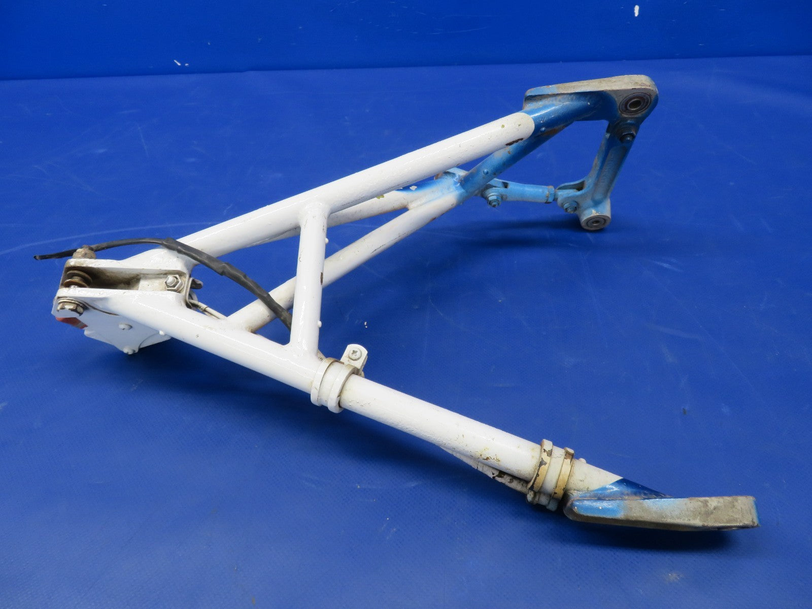 Cessna 421 Nose Gear Retraction Drag Brace Truss P/N 5042002-1 (0726-434)6