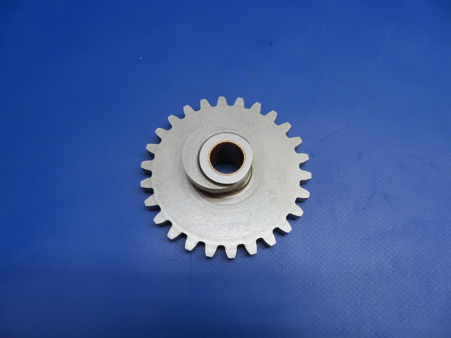 Continental IO-370 Fuel Pump Idler Gear P/N 75072 Inspected w/ 8130 (0326-1700)0