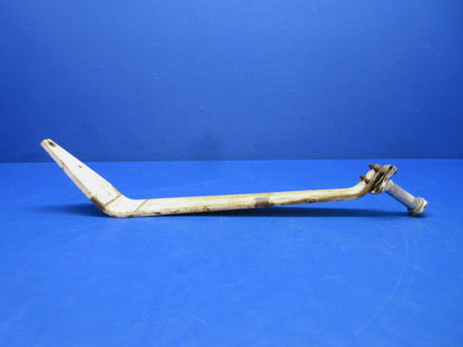 Piper PA-38 Tomahawk LH Main Gear Leg w/ Axle P/N 77787-300 (0724-1263)
