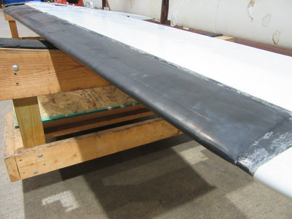 Cessna 421 Horizontal Stabilizer P/N 5032000-17 w/ De-Ice Boots (0326-39)5