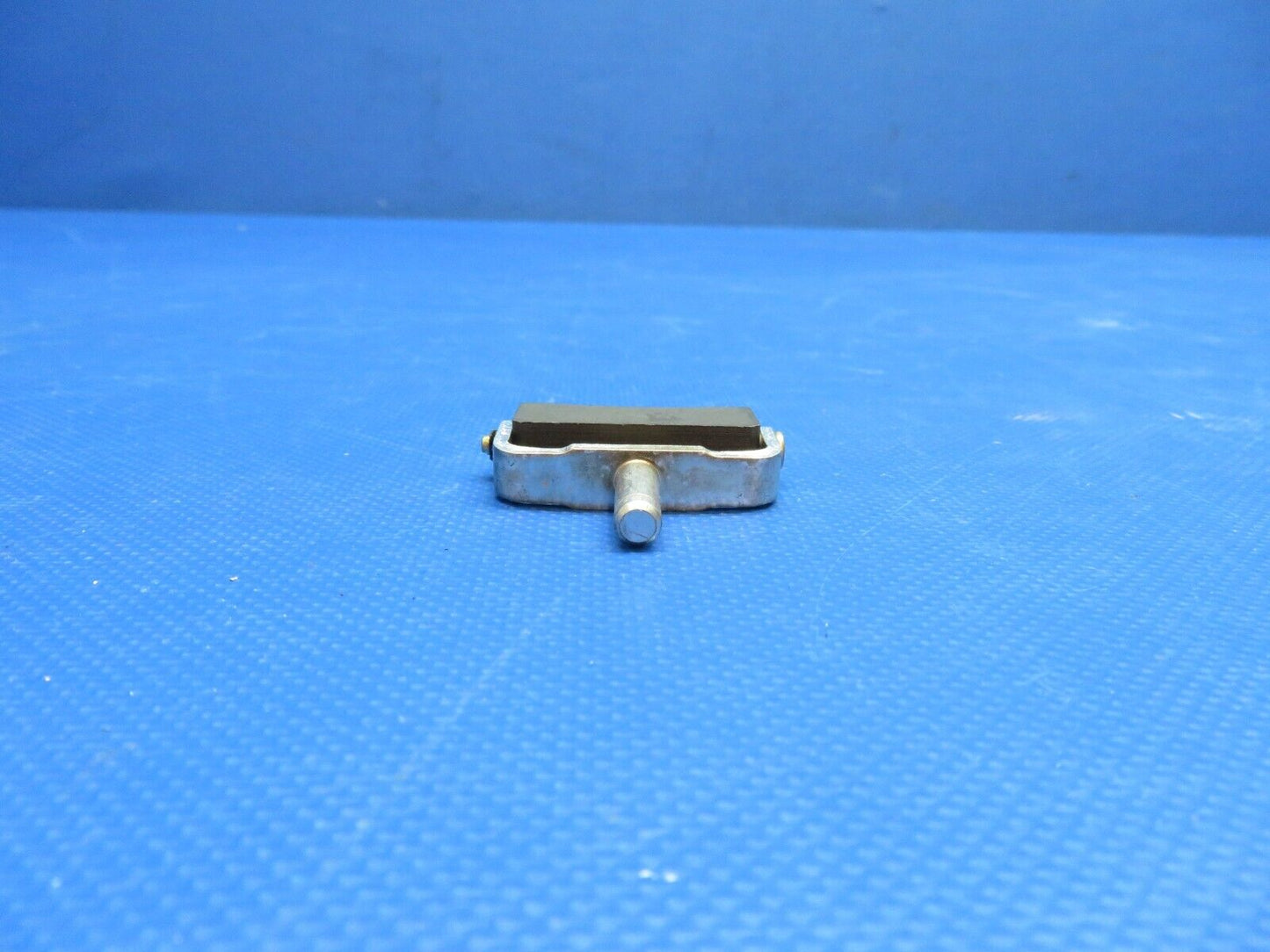 McCauley Bearing Assy / Brush Block P/N B-5121 NOS (0824-1722)