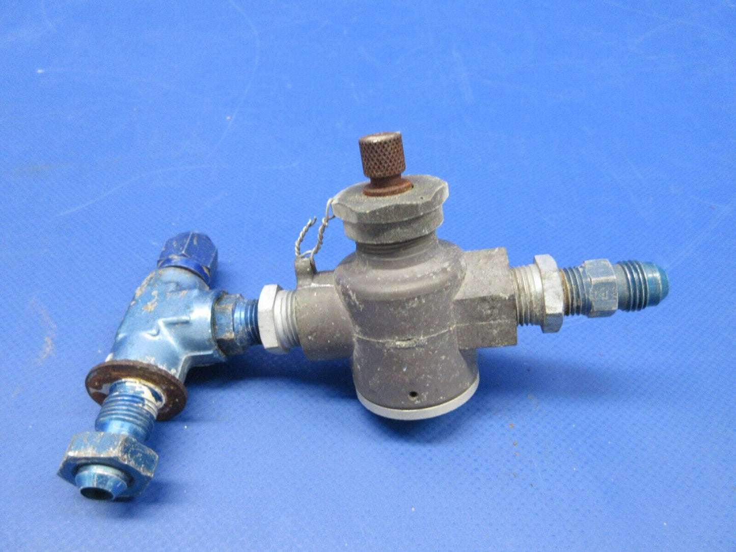 Cessna 175 Garwin Suction Relief Valve P/N 32-436 (0524-1327)
