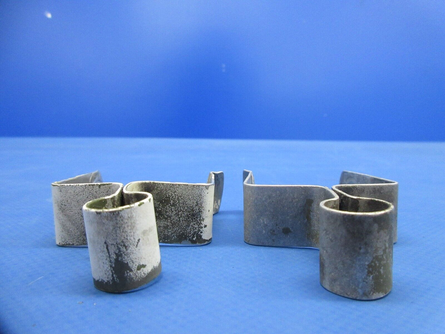 Piper PA-28-161 Warrior Hose Clip P/N 63332-03 LOT OF 3 (0824-974)