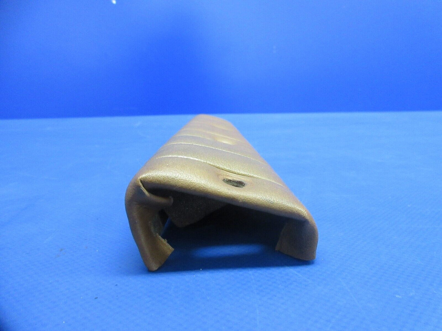 Piper PA-28-161 Warrior Skin Guard Channel Assy LH & RH P/N 76205-00 (0824-985)