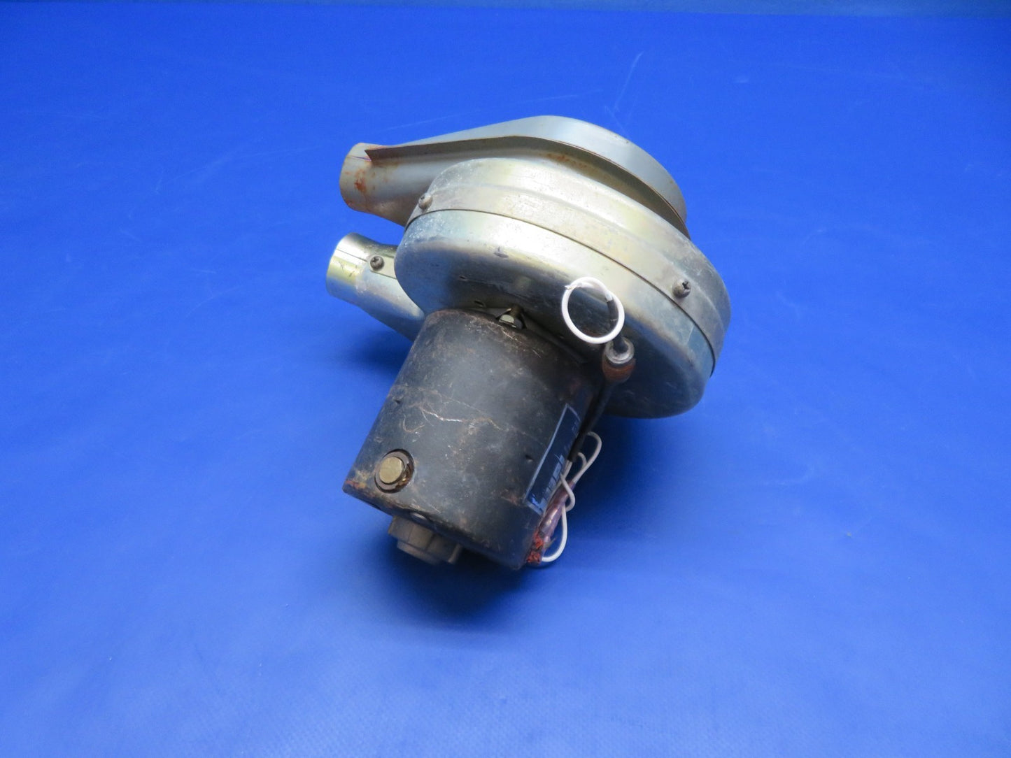 Beech 76 Duchess Janitrol Combustion Air Blower P/N 07E95-1 TESTED (0326-103)14