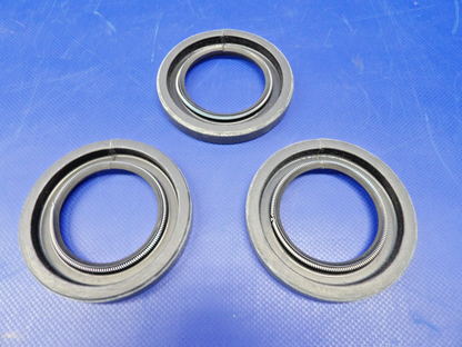 Continental Crankshaft Taper Oil Seal P/N 530917 LOT OF 3 NOS (0426-1360)5