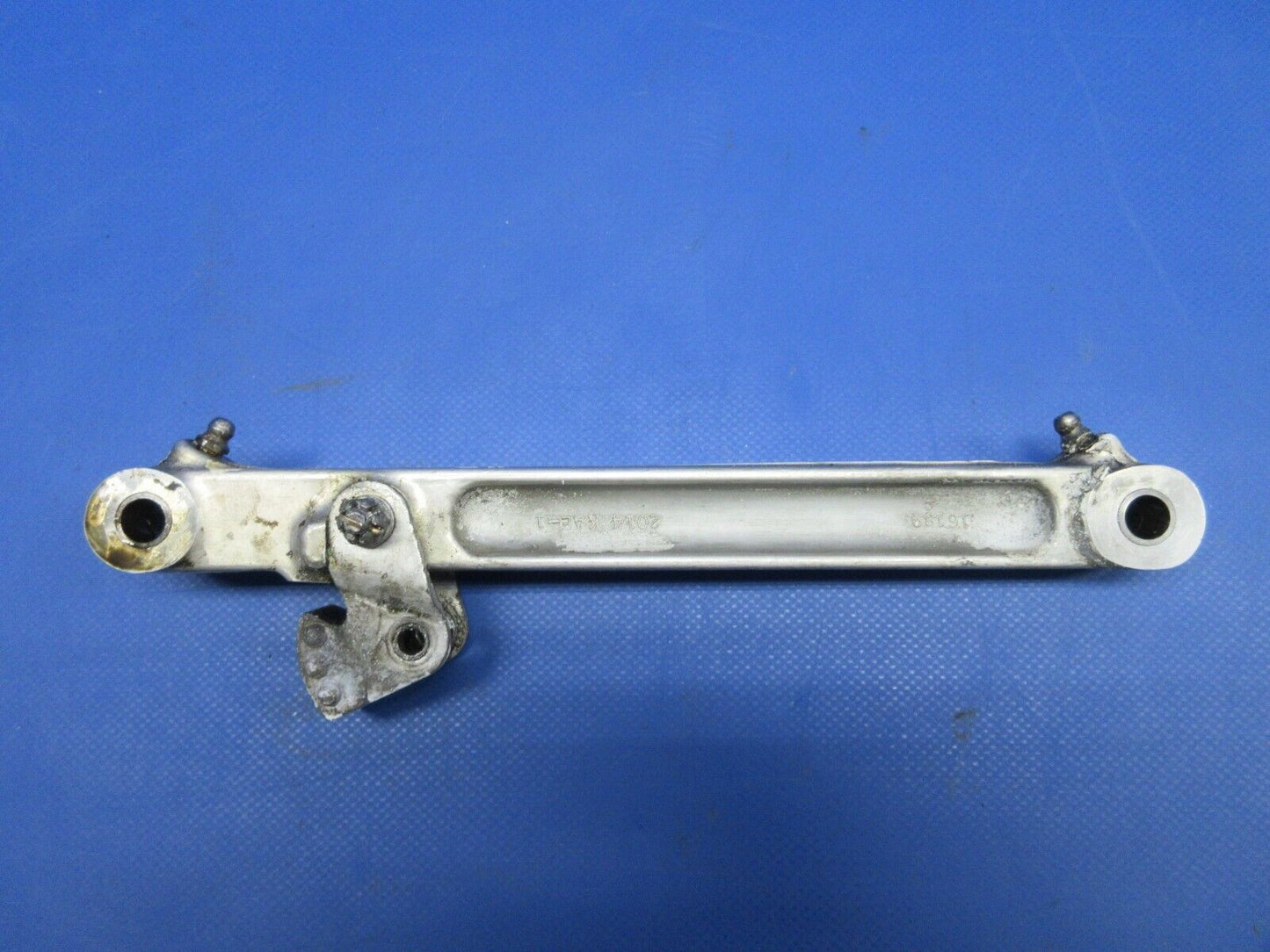 Piper PA-23-250 Aztec Main Gear Upper Drag Link Assy P/N 16190-00 (0624-774)