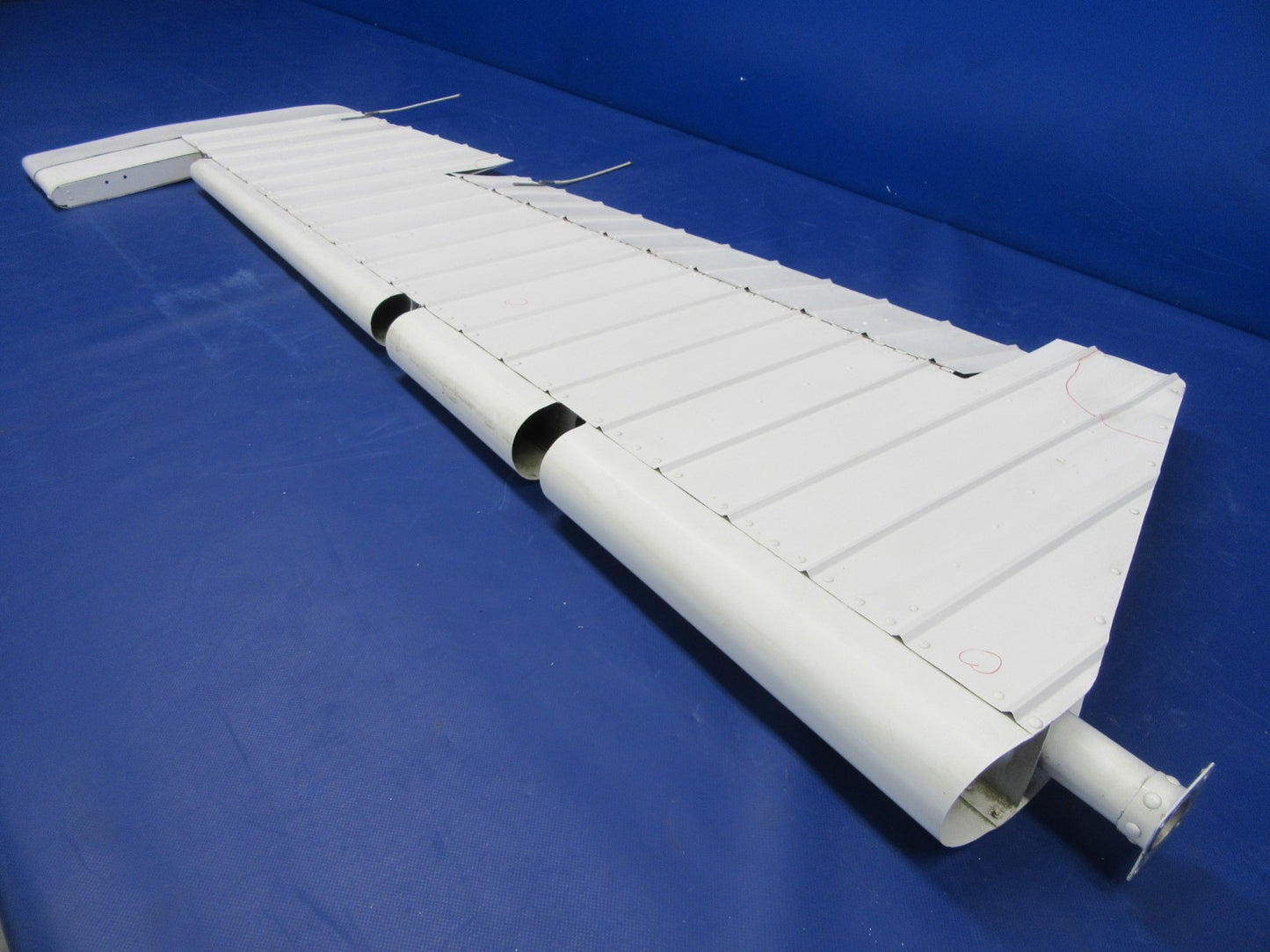 Cessna 172 / 172RG RH Elevator w/ Tab P/N 2432000-202 (0326-09)7