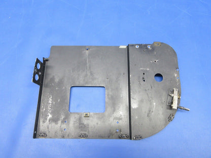 Piper PA-23-250 Aztec Pedestal Plate Assy RH P/N 17736-03 (0624-864)