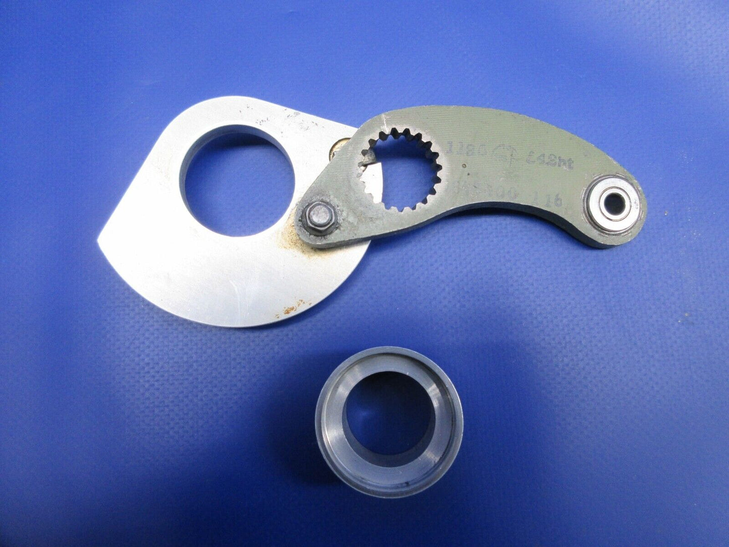 Cessna 310 / 310R NG Retraction Bellcrank & Pulley  0843400-117 (1124-967)
