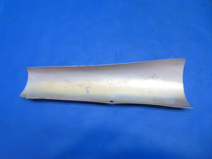 Cessna 182 Cover Assy Door Post RH  LH Grimes Map Light P/N 0711110-2 (0923-535)