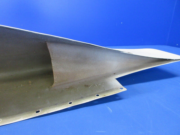 Beech C23 Sundowner Met-Co-Aire Wing Tip Assy LH P/N 169-110000-293 (0724-2093)