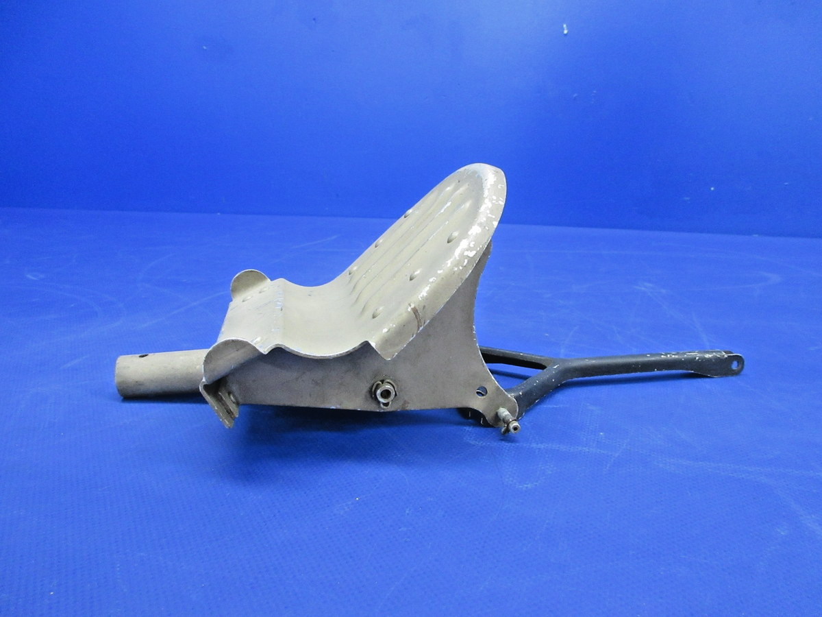 Cessna Rudder Pedal P/N 0310453 LOT OF 2 (0926-714)7