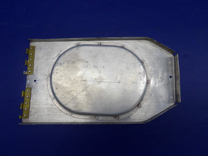 Beech D95A Travel Air Left Hand Main Section Door P/N 95-110014-365 (02226-515)6