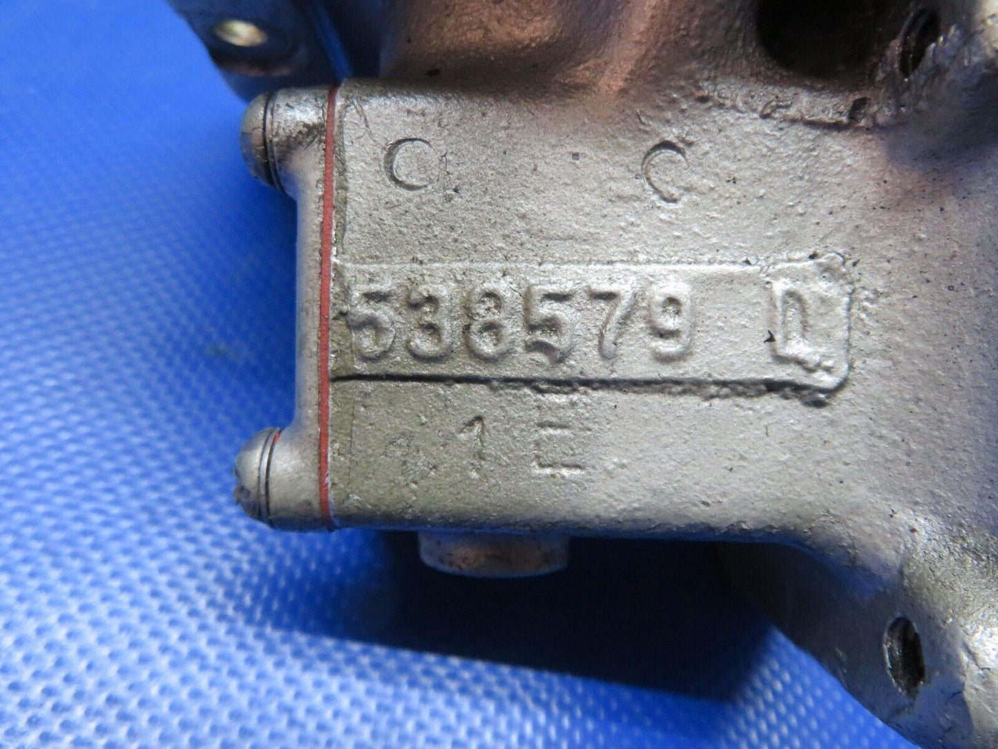 Continental O-470-U Cover Oil Pump Tach Drive Housing P/N 538579 (0324-173)