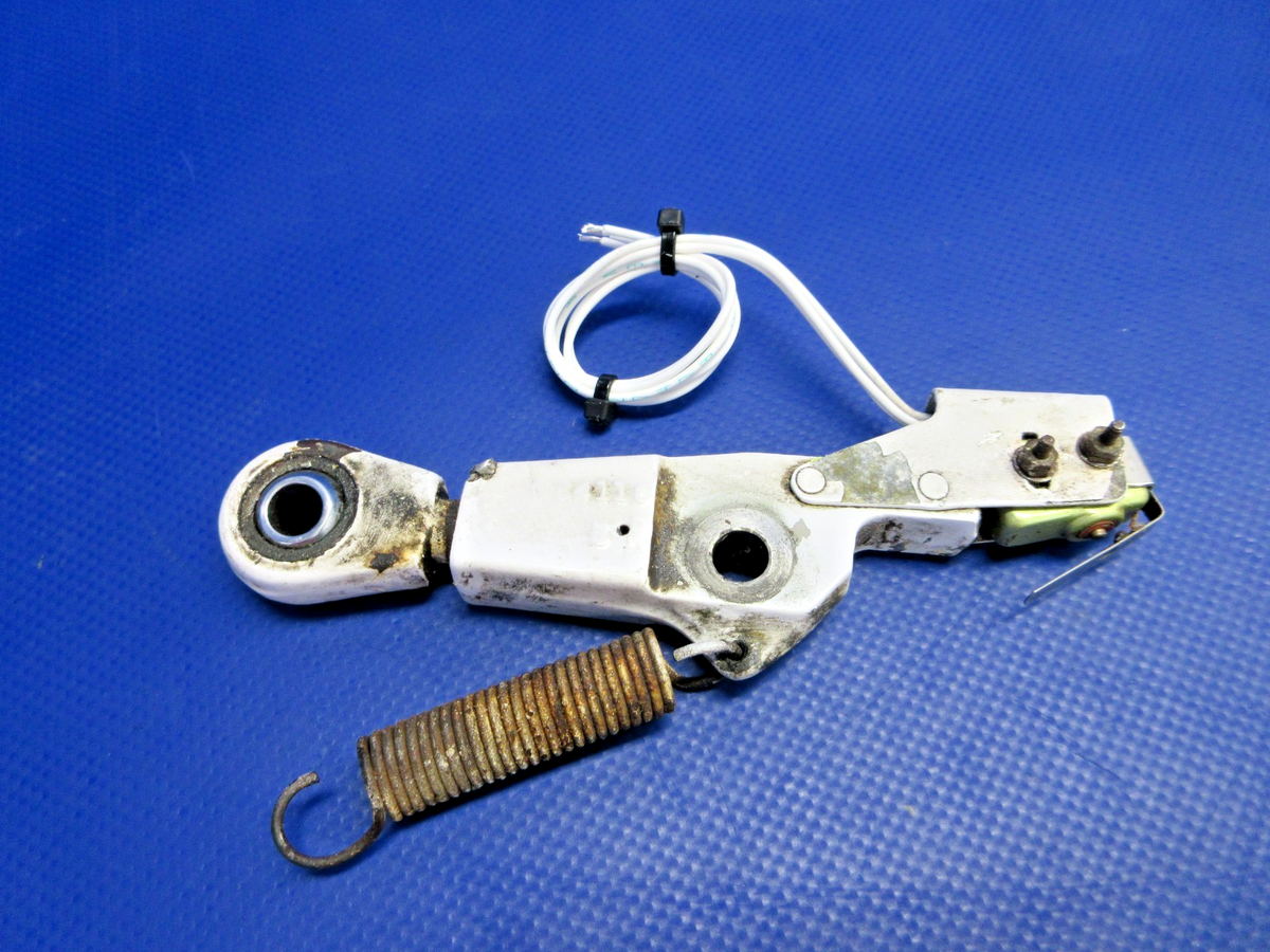 Cessna 310 /310N RH Main Gear Retract Bellcrank Link 0841100-4 TESTED (0926-748)3
