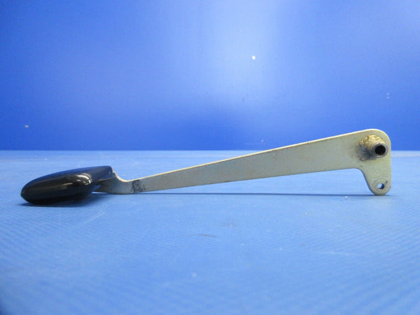 Piper PA-32RT-300T Lance II Cabin Door Interior Handle P/N 79515-13 (0924-896)