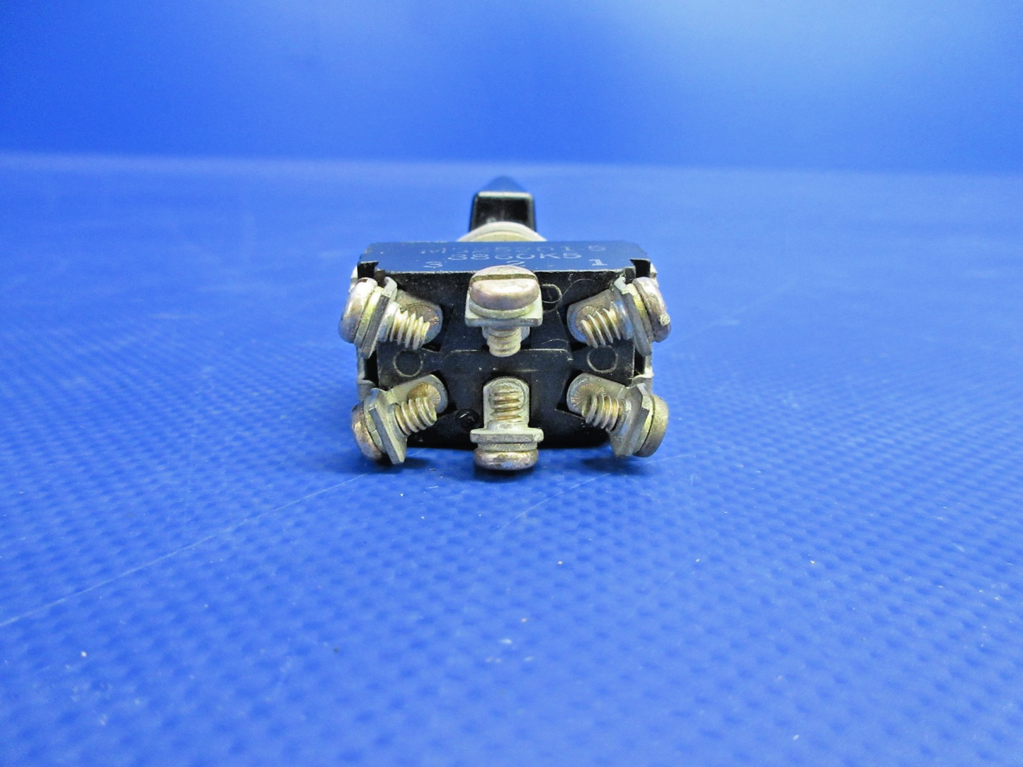 Cessna 172 / 172M Flap Position Switch P/N MS25201-5 (0826-725)6