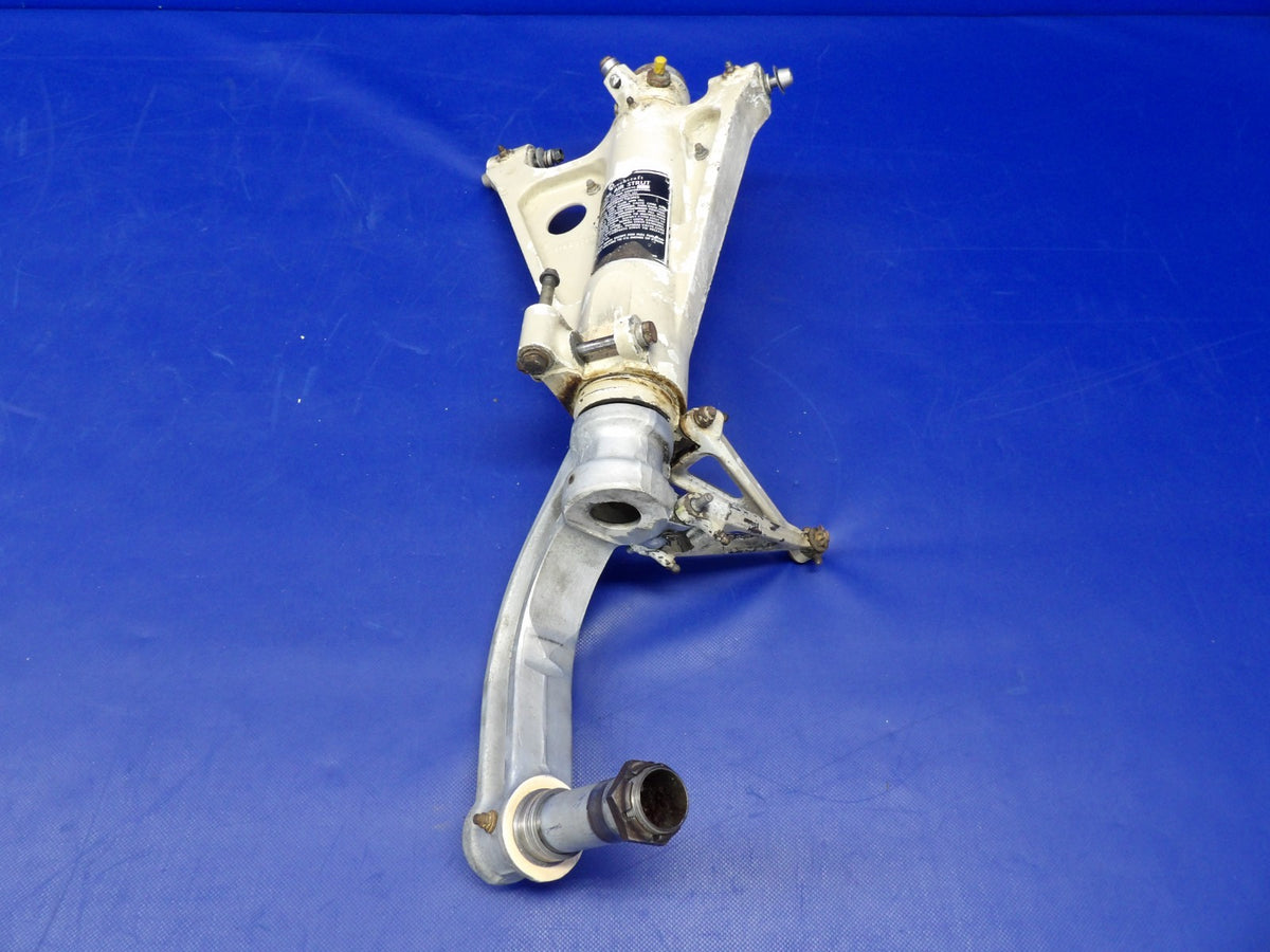 Beech 76 Duchess Nose Landing Gear P/N 105-820000-601 (0526-2045)13