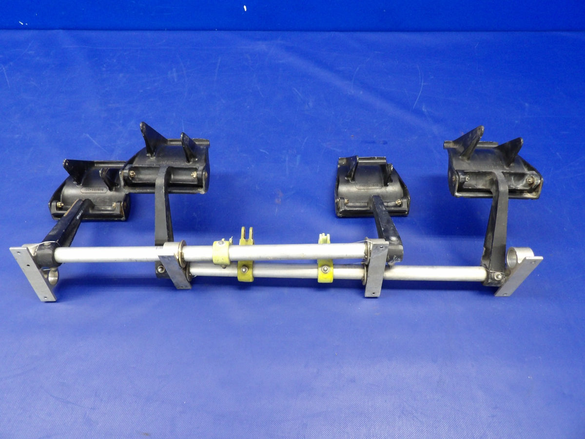 Beech 76 Duchess Rudder Pedals & Bars Set P/N 169-524013-67 (0526-2053)5