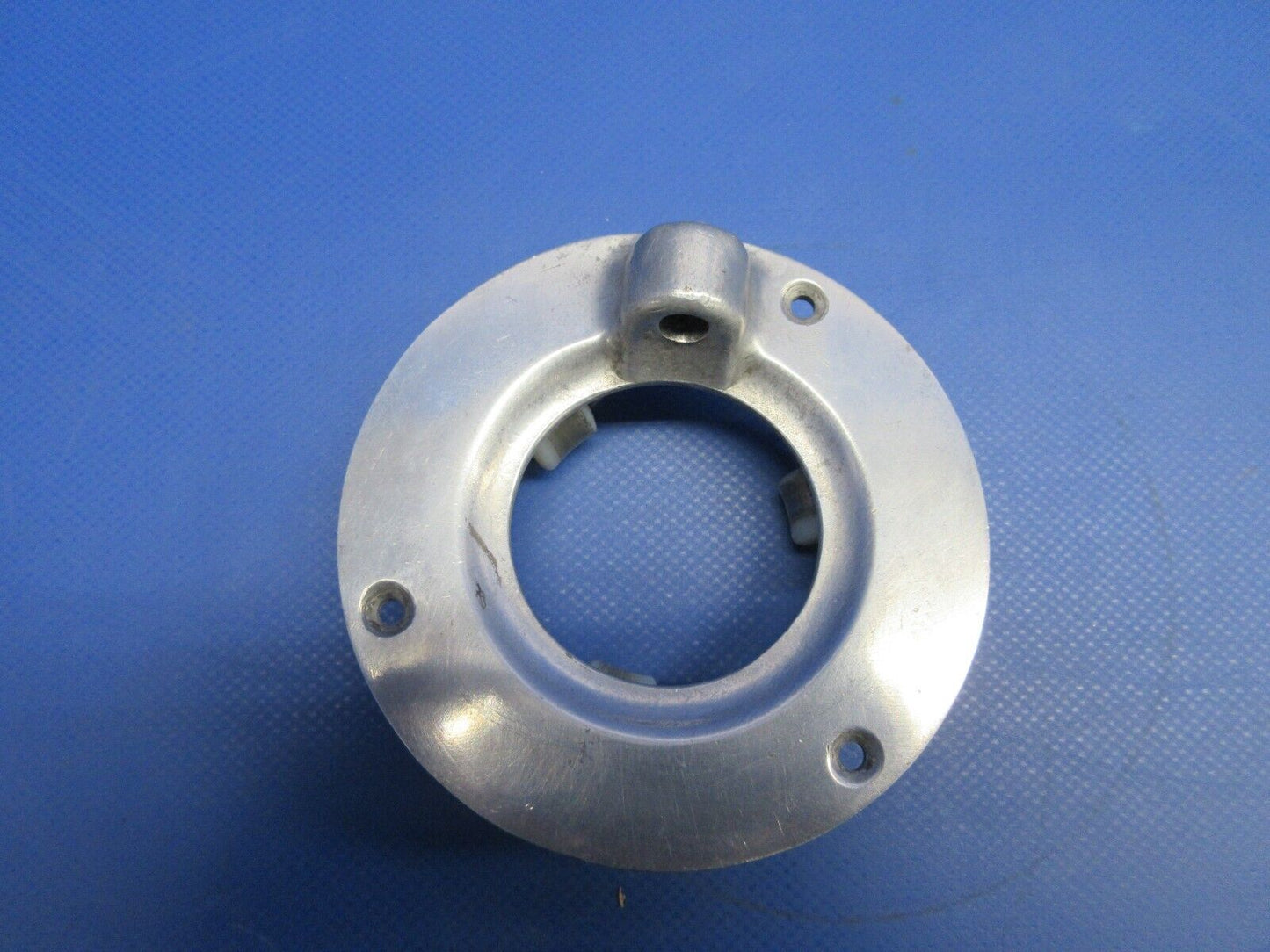 Beech 95 / D95A Travel Air Control Column Hanger Assy P/N 35-524125 (0524-1100)