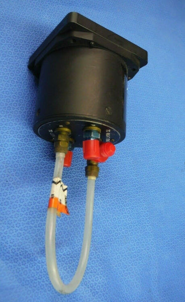 Beech Fuel Flow Indicator P/N 96-384069-1   Alt P/N 19B433   (1015-231)