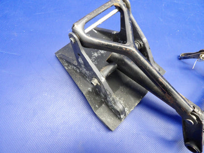 Cessna 182 / 182L Rudder Pedals And Bars P/N 0760678-1, 0760604-1 (0226-2041)15