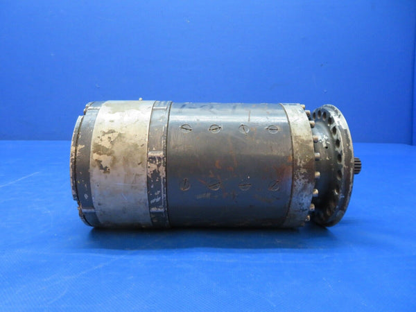 Westinghouse Elec & MFG Aircraft DC Generator 28.5v 7A5838-GR1A CORE (1024-235)