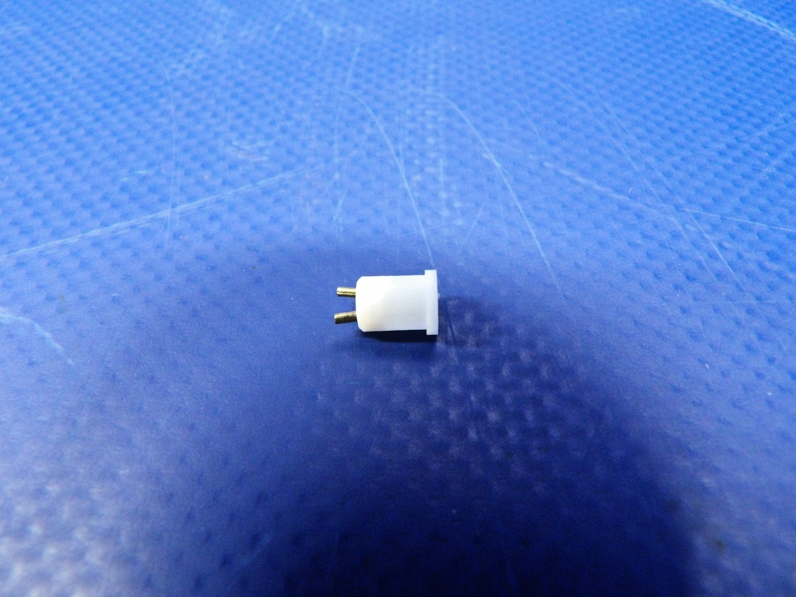Beech Instrument Panel Light Socket w 8130 P/N 018-6000-000-209 NOS (0426-1276)7