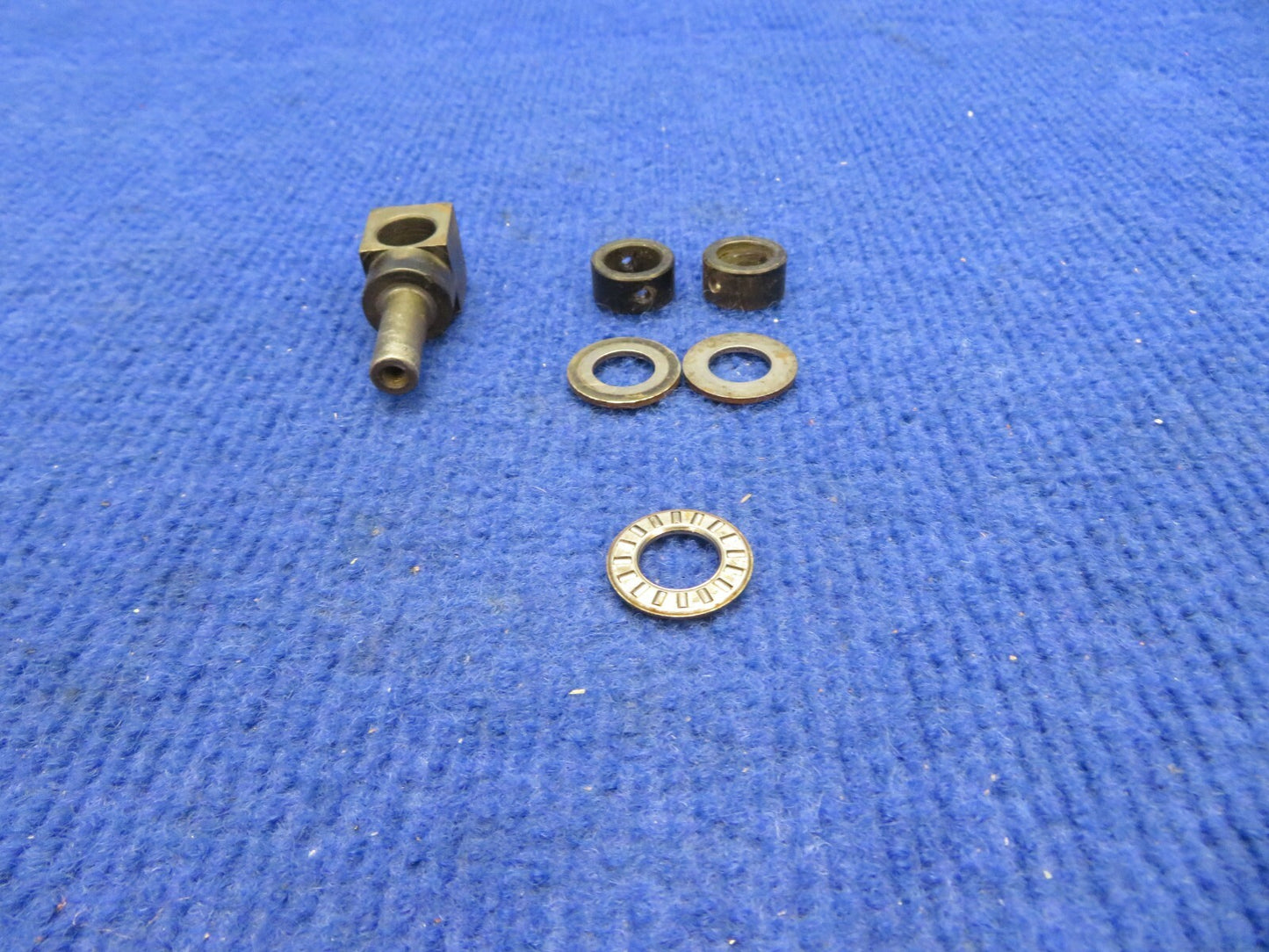 Cessna 210 Vertical Adjust Bearing Block & Collar P/N 1200138-2 (0422-451)7