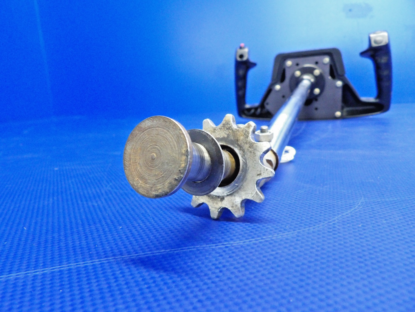 Cessna 172 /  172G Co-Pilot Control Wheel / Yoke 0760019-1 (0326-1265)5