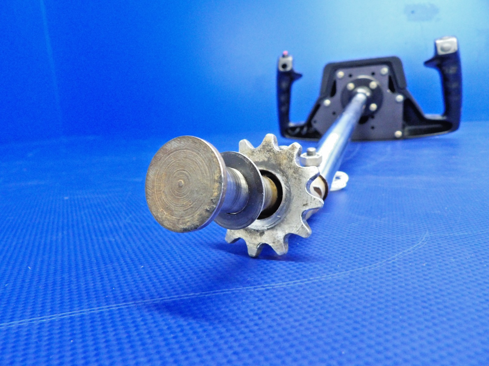 Cessna 172 /  172G Co-Pilot Control Wheel / Yoke 0760019-1 (0326-1265)5