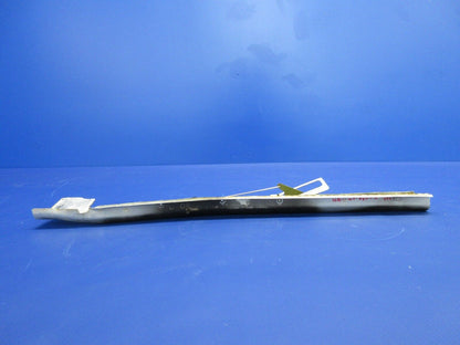 1996 Piper PA-28-181 Pilot Side Cabin Heat Duct Center P/N 36511-03 (1224-2030)