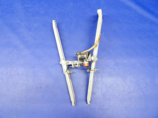 Piper Comanche Nose Gear Drag Link Cross Brace P/N 23109-00 (0526-1263)0