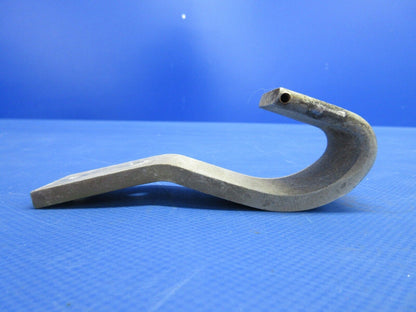 Early Cessna 175 / 175A Baggage Door Hinge P/N 0711102 (0624-961)