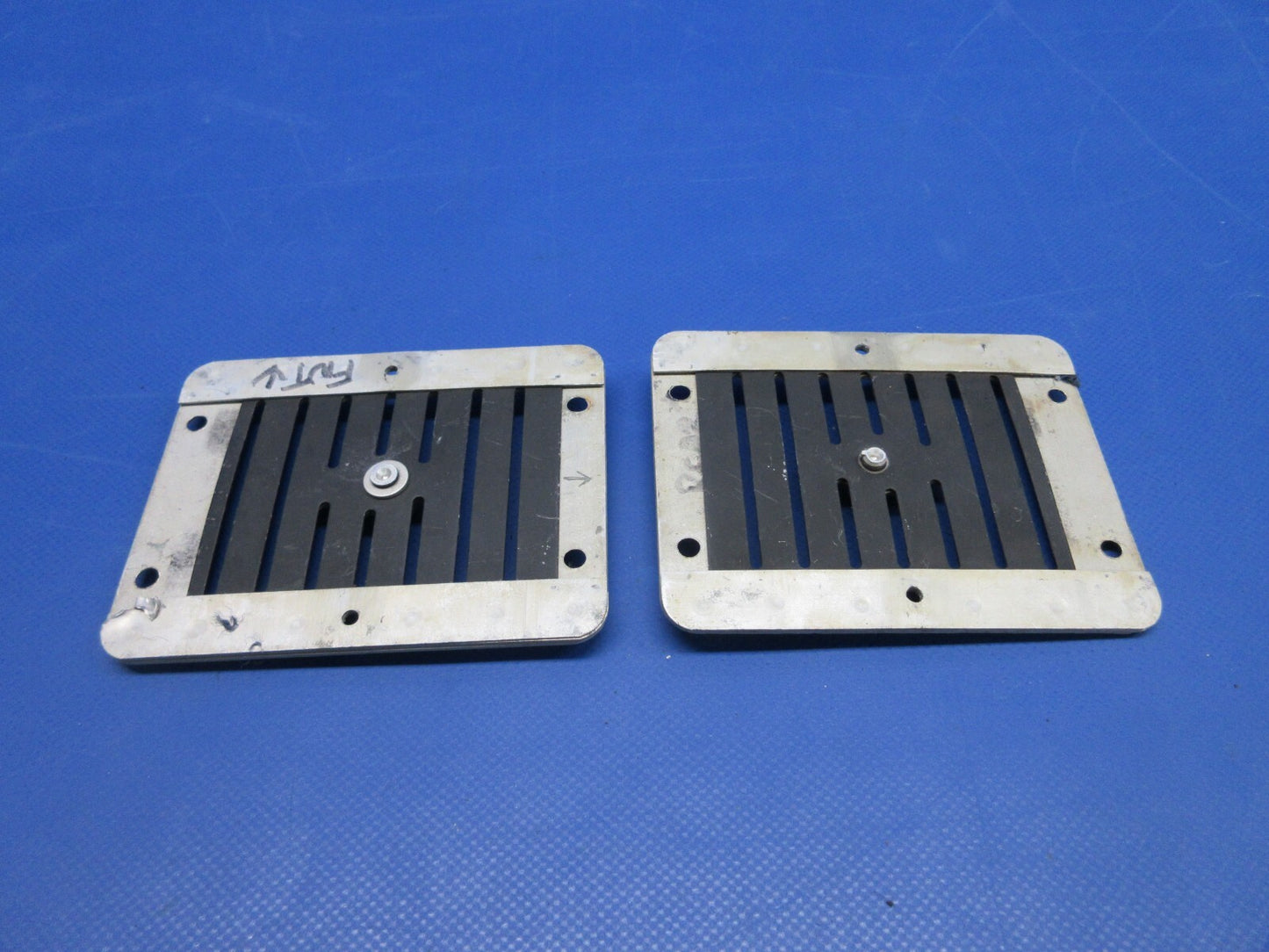 Piper PA-23-250 Aztec Air Outlet Grill Assy P/N 18798-00 LOT OF 2 (0624-836)2