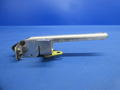 Enstrom 280FX Helicopter Cabin Door Latch LH P/N 280-117003-1 (1124-770)