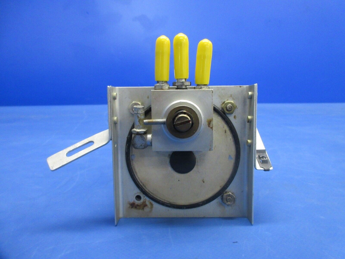 Mooney M20 / M20C Brittain Industries Autopilot Indicator 11900-30 (1024-849)