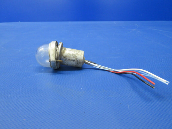 Cessna 180 / 180K Whelen Tail Light Assy P/N C622001-0103 (0524-1391)