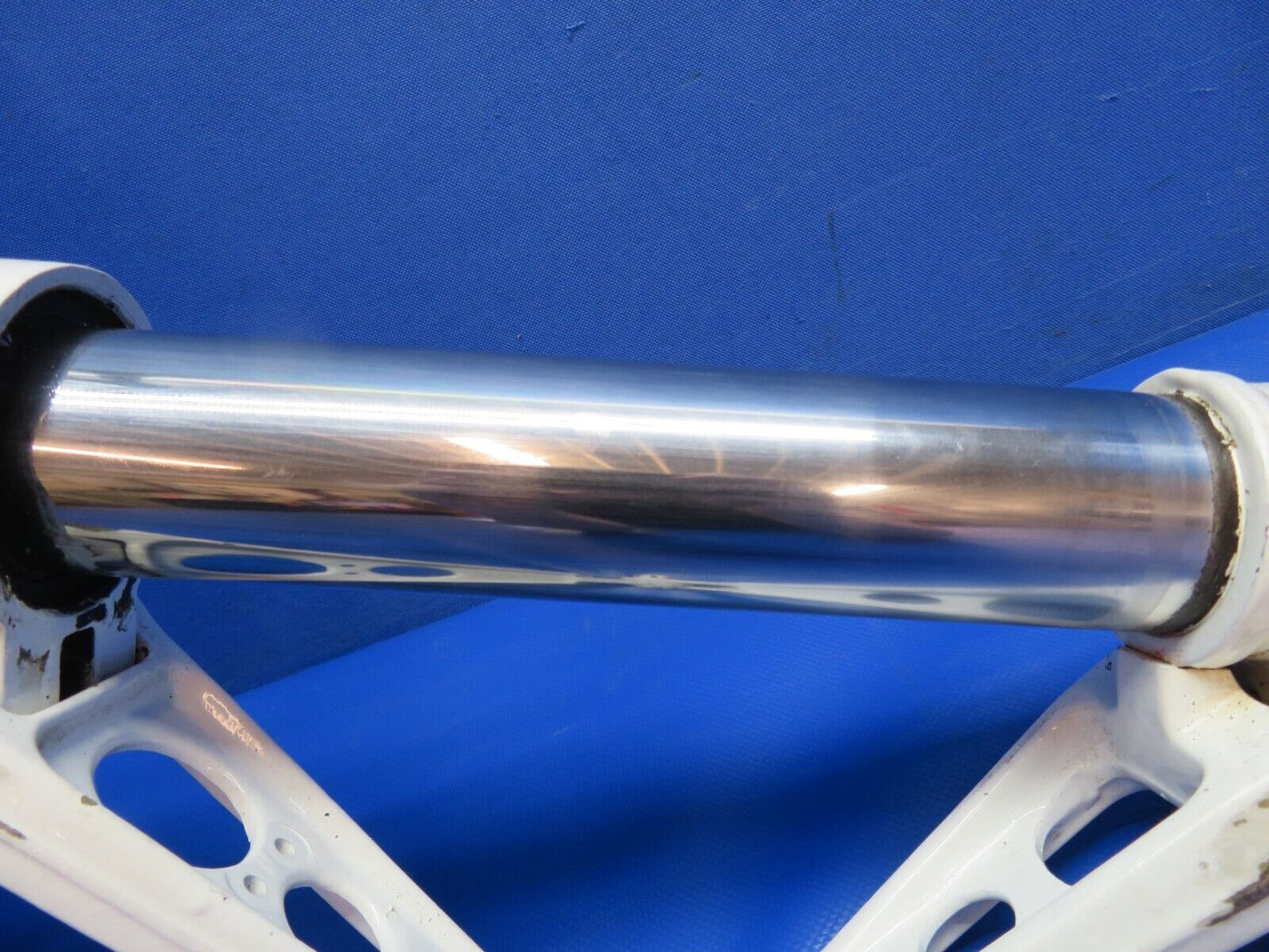 Beech 95 / D95A Travel Air RH Main Gear 95-810002-6, 95-810002-752 (0524-1771)
