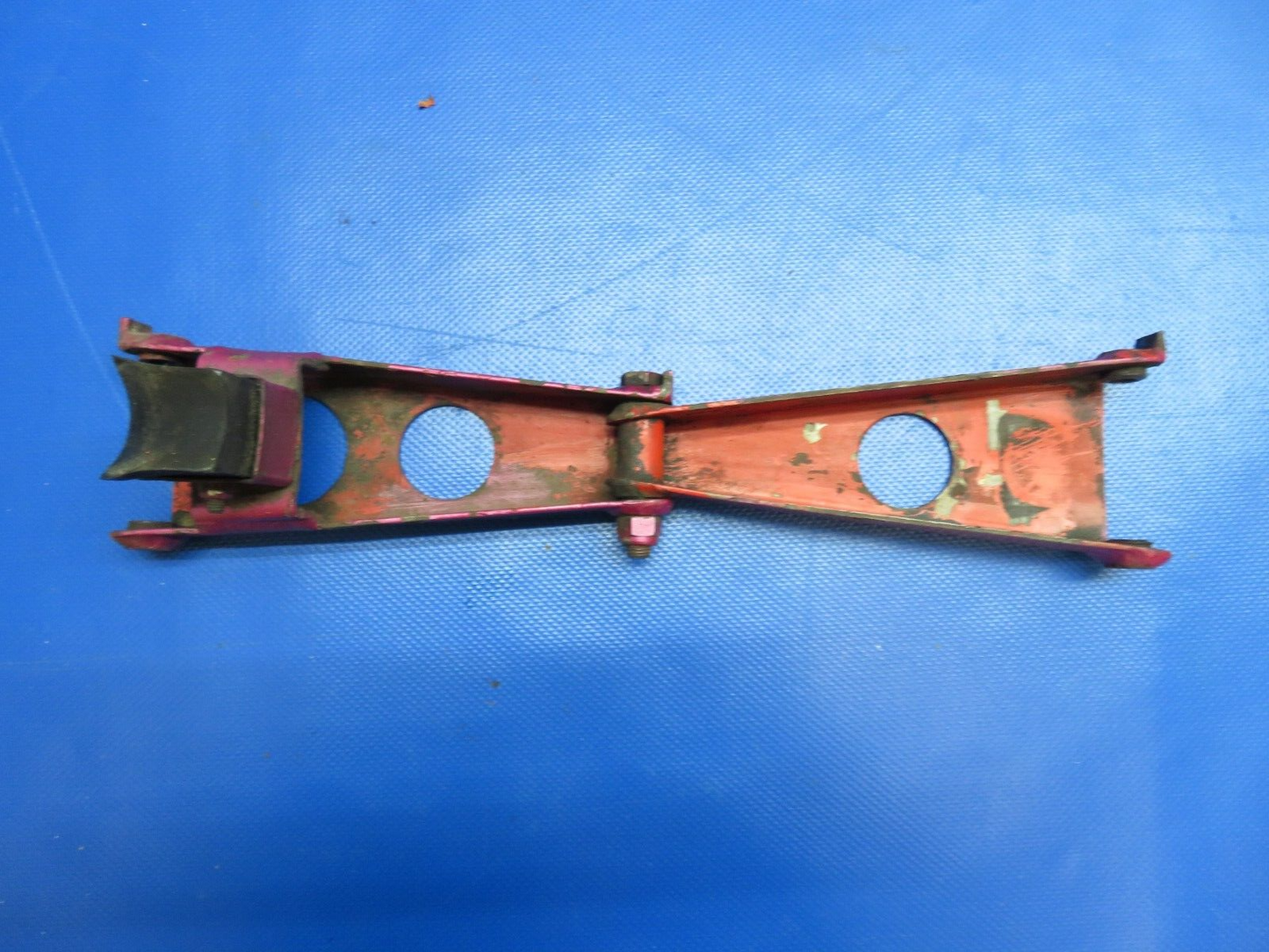 Piper PA-22 Tri-Pacer Torque Link Upper & LWR P/N 13074-02 (0624-1726)
