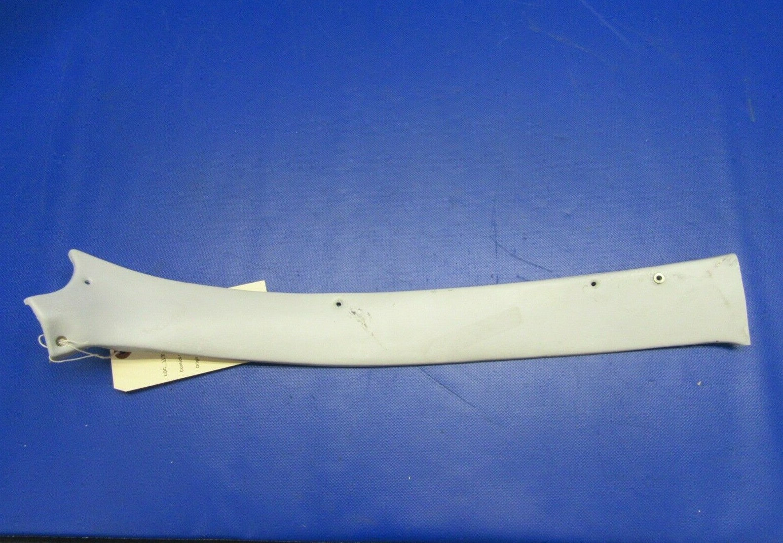 Beech 58 Baron RH FWD Windshield Molding P/N 58-530171-3 (0521-480)0