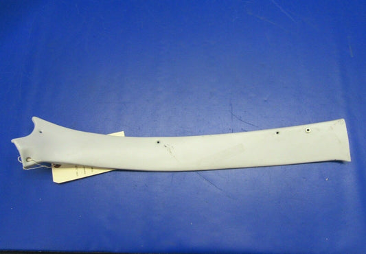 Beech 58 Baron RH FWD Windshield Molding P/N 58-530171-3 (0521-480)0