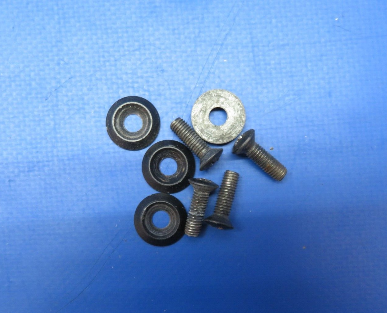 Diamond DA-42 RH Glareshield End Cap P/N DA4-2510-48-00 (0623-489)