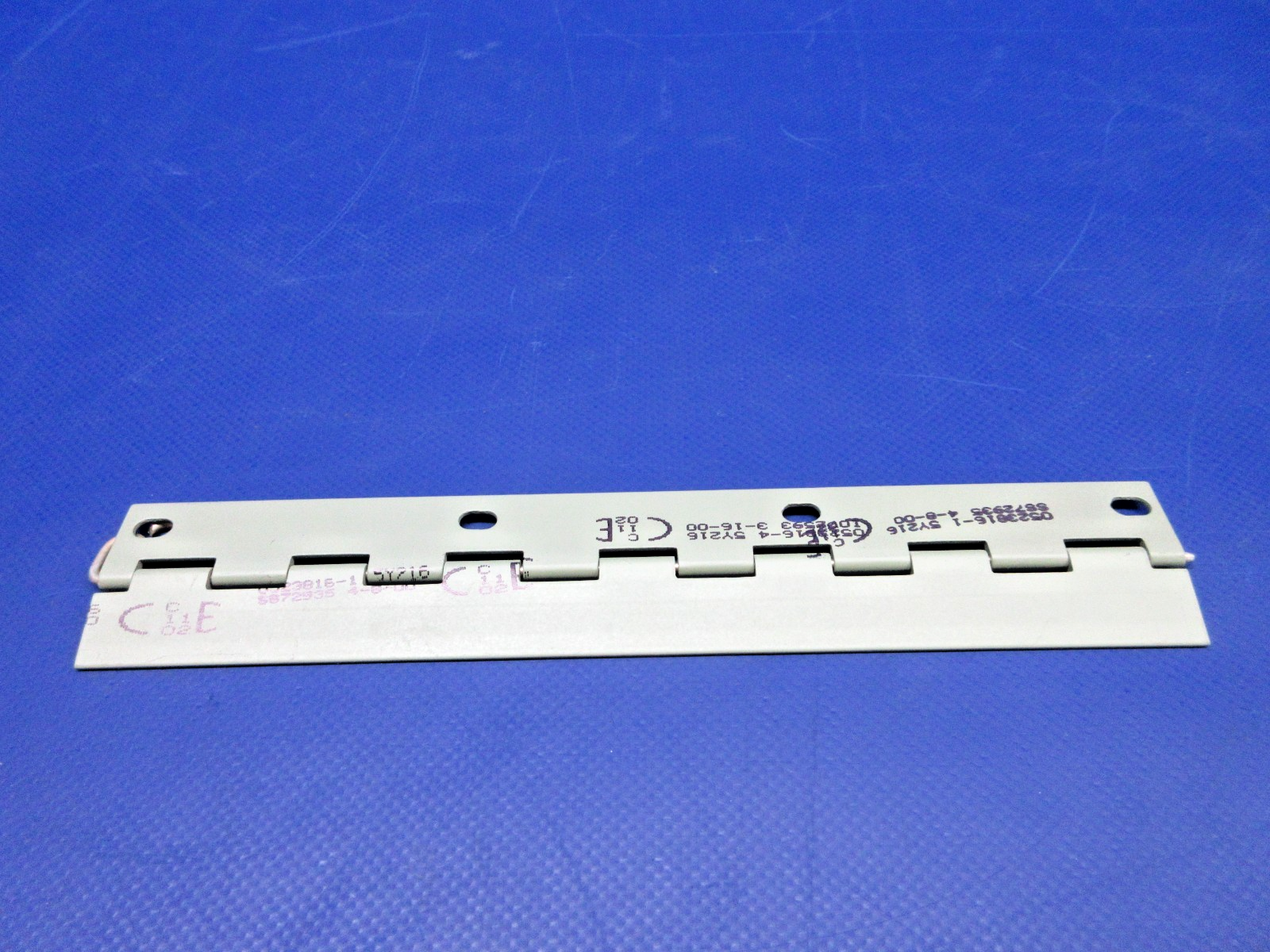 Cessna Aileron Hinge P/N 0523816-1 NOS (0326-1001)7