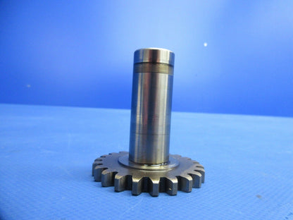 Continental E-225 Accessory Drive Shaft Gear (0824-910)