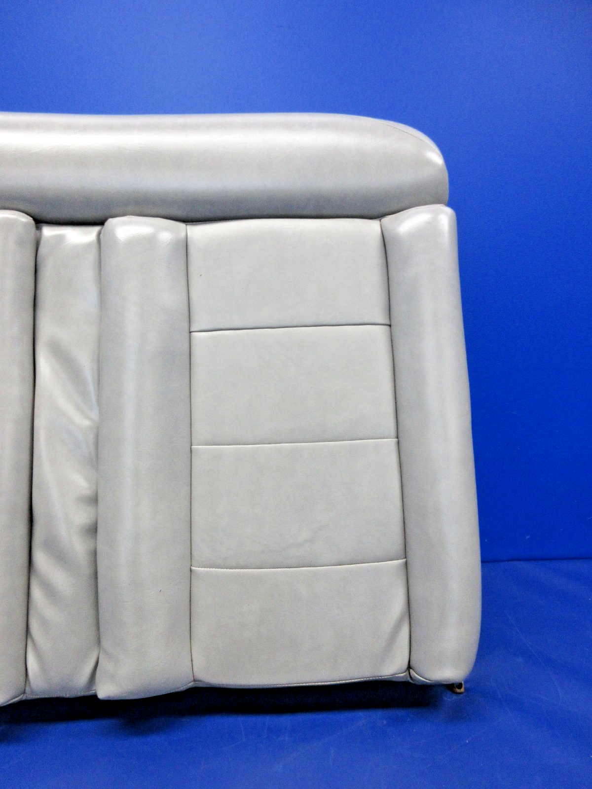 Beech F35 Bonanza Rear Seat Bench & Back P/N 35-534155 (0726-799)10