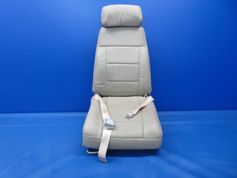 Beech 95 / D95A Travel Air RH Rear Seat Installation P/N 95-534041-4 (0424-629)