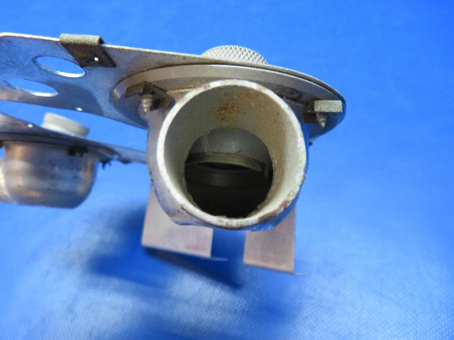 Mooney M20 / M20E Overhead Air Valves w/ Bracket P/N 640026 (0424-184)