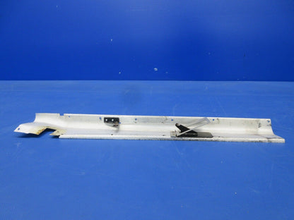 Piper PA-28-161 Warrior Cabin Heat Duct Assy LH P/N 76219-00 (0824-2143)